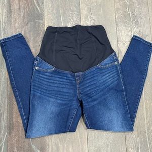 Maternity Skinny Jeans Size 6